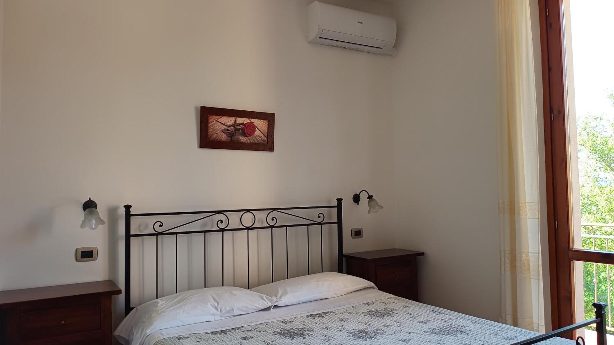 B&B Il Girasole - Rooms & House In Country - 1500 Meters From Historic Center Montepulciano Exterior photo