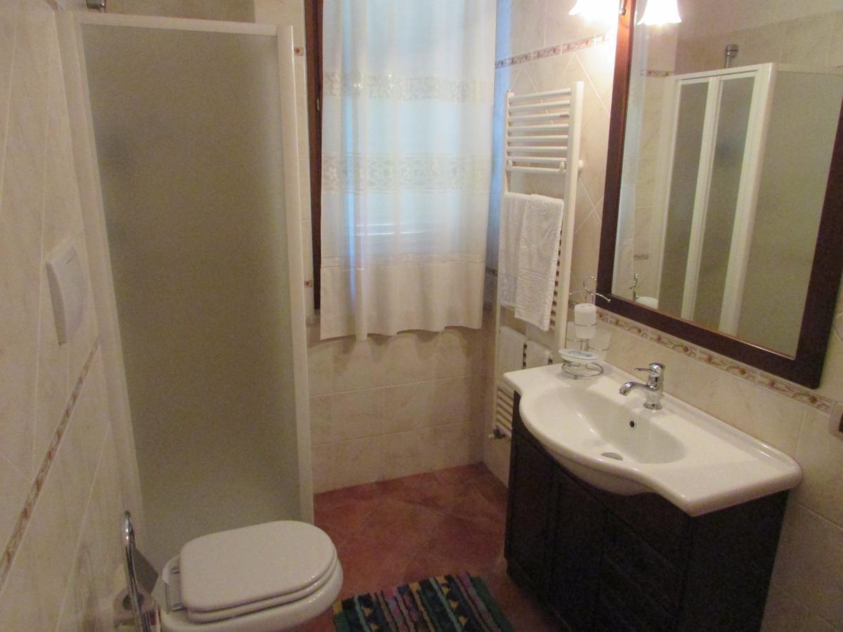 B&B Il Girasole - Rooms & House In Country - 1500 Meters From Historic Center Montepulciano Exterior photo